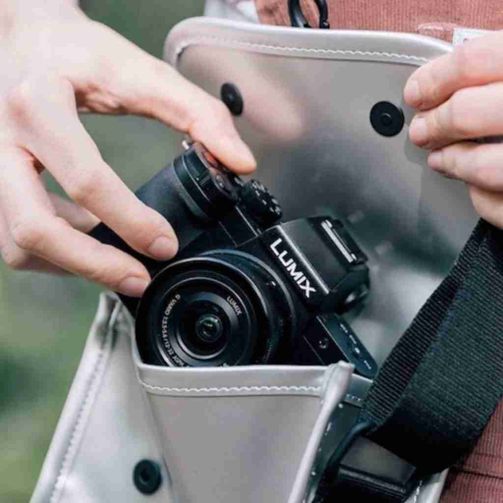 Nuova Panasonic Lumix G 100 la Mirrorless dedicata ai blogger e vlogger